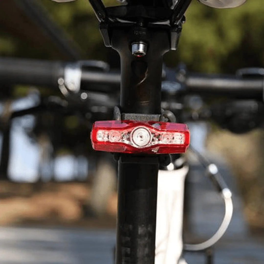 Cateye Viz150 TL-LD800 Tail Light | The Bike Affair