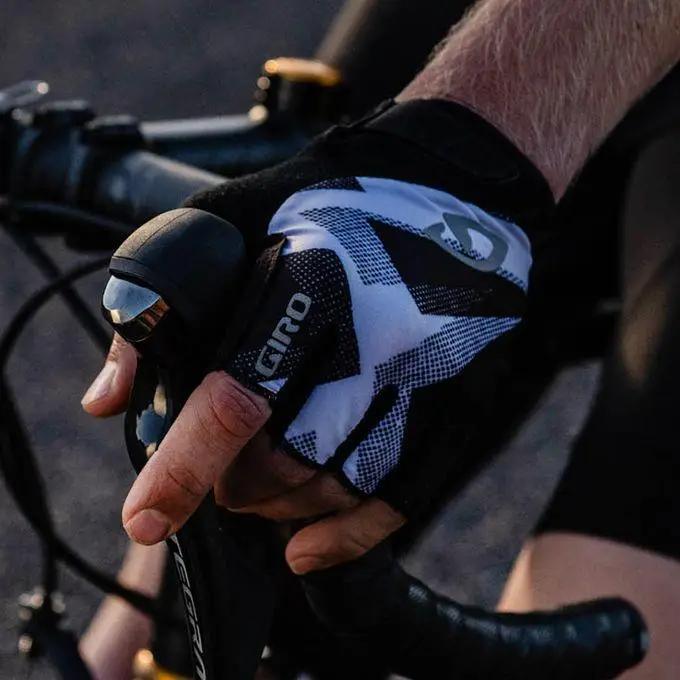 Giro Jag Gloves | The Bike Affair